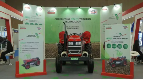 Mahindra Showcases CBG-Powered Tractor in New Delhi for Eco-Friendly Farming