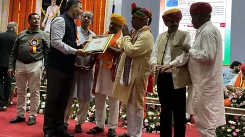 Swaraj Tractors Honored with CSR Award for 'Project Pani' by Rajasthan Government